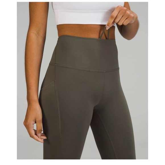 Lululemon Wunder Train HR Crop 23" *Pockets COBN 12 - Picture 2 of 5